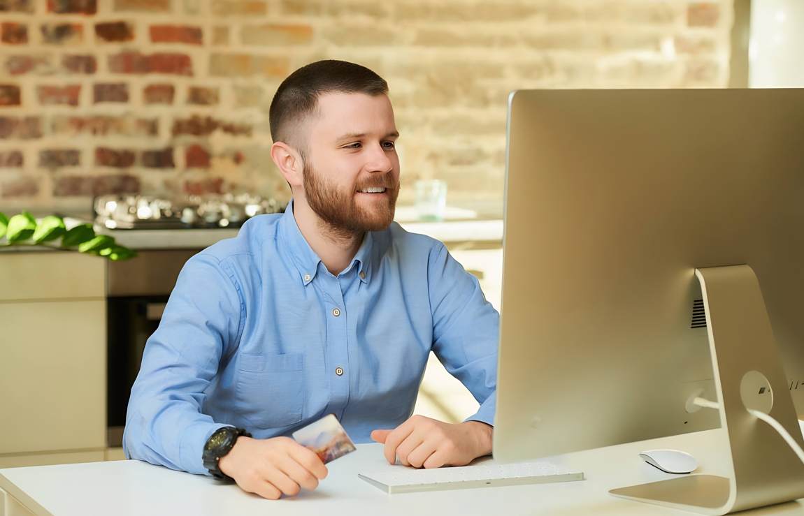 開發(fā)服務App用什么編程語言好?